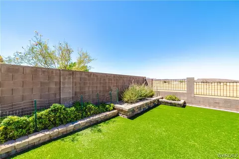 Exterior - 1729 E Blue Flame St, Kingman, AZ 86409 photo 6 of 21