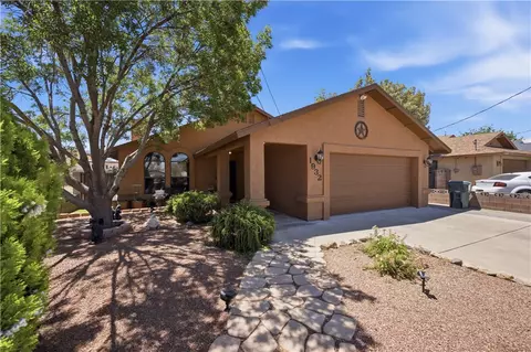 1932 Chambers Ave, Kingman, AZ 86401