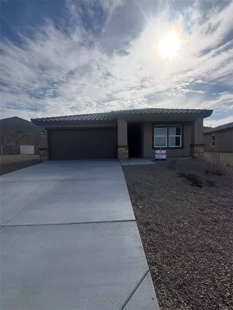 2293 Sarah Pl, Bullhead City, AZ 86442