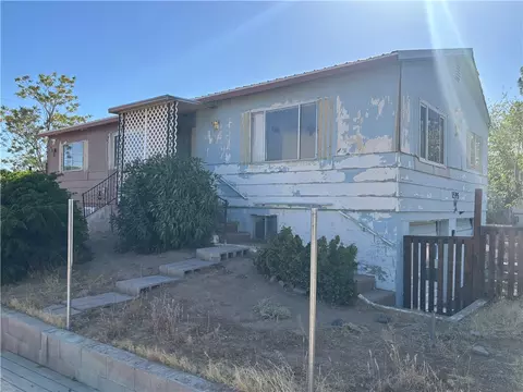 Exterior - 1595 E John L Ave, Kingman, AZ 86409 photo 4 of 16