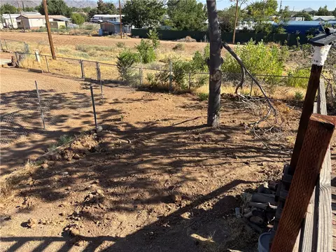 Exterior - 1595 E John L Ave, Kingman, AZ 86409 photo 10 of 16