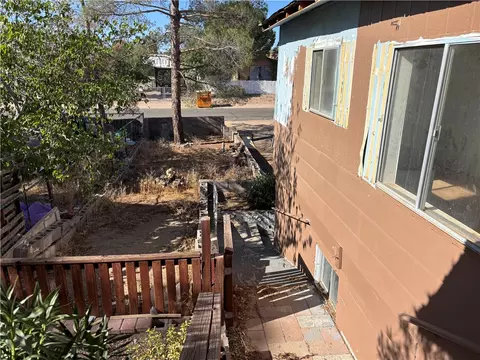 Exterior - 1595 E John L Ave, Kingman, AZ 86409 photo 12 of 16