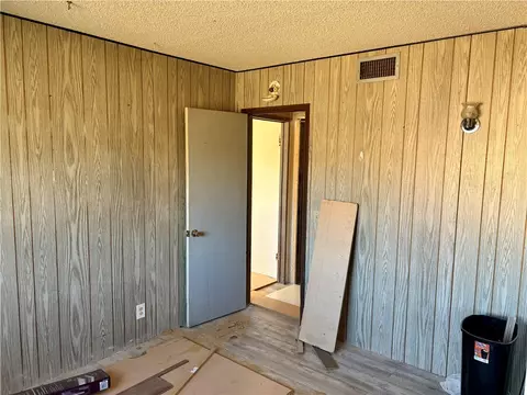 Bedroom - 1595 E John L Ave, Kingman, AZ 86409 photo 1 of 4