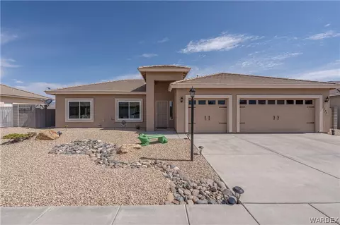 2445 Graystone Dr, Kingman, AZ 86409