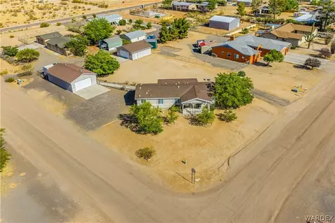 3630 N Neptune Way, Golden Valley, AZ 86413