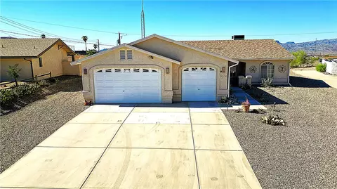 3130 Silverspoon Dr, Lake Havasu City, AZ 86406