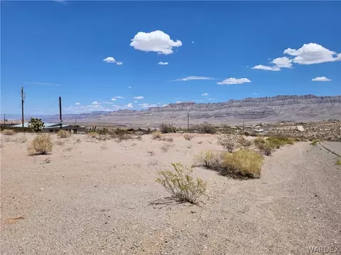 531 E Vulcan Dr, Meadview, AZ 86444 photo 1