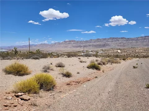 531 E Vulcan Dr, Meadview, AZ 86444 photo 6