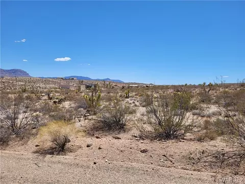 720 E Vulcan Dr, Meadview, AZ 86444 photo 2