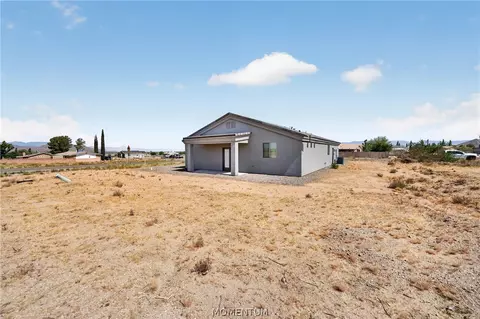 Exterior - 7700 E Monte Tesoro Dr, Kingman, AZ 86401 photo 4 of 8