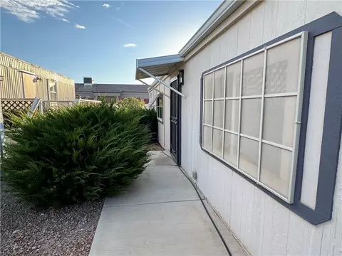 2023 E Morrow #19, Kingman, AZ 86409 photo 5