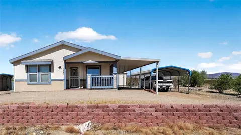 3581 N Elfrida Rd, Golden Valley, AZ 86413