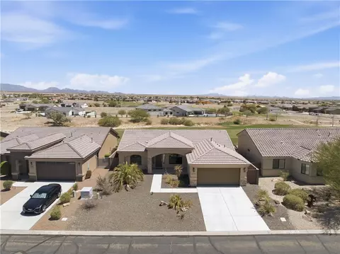 6274 S Vista Laguna Dr, Fort Mohave, AZ 86426