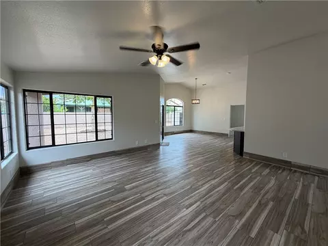 3972 E Packard Ave, Kingman, AZ 86409 photo 6