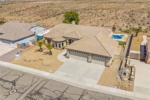 2587 Majestic Way, Bullhead City, AZ 86442