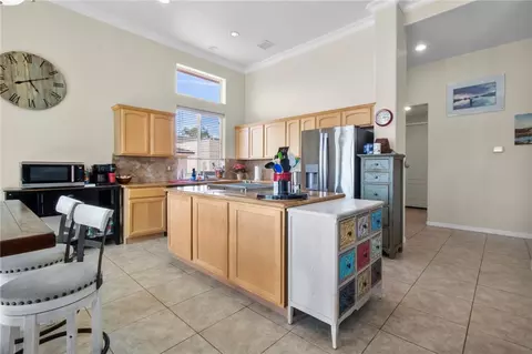 Kitchen - 7268 E Superstition Dr, Kingman, AZ 86401 photo 1 of 4