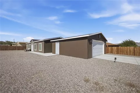 1966 Talc Rd, Bullhead City, AZ 86442