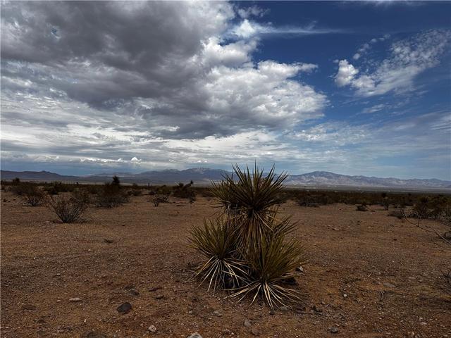 3948 S Kaibab Rd, Golden Valley, AZ 86413