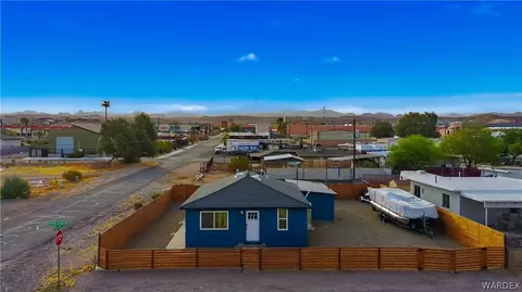 316 River Glen Dr, Bullhead City, AZ 86442