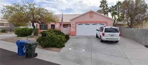 2886 Winchester Rd, Bullhead City, AZ 86442