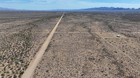 0 Teddy Roosevelt Rd, Golden Valley, AZ 86413