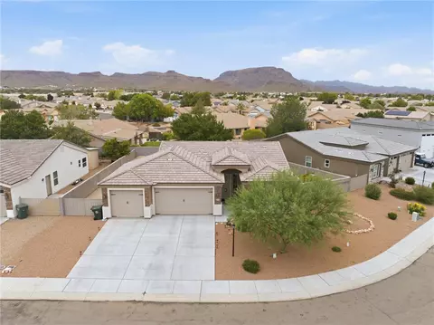 2215 Dollarhide Dr, Kingman, AZ 86409