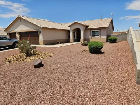 2455 Brittlebush Dr, Mohave Valley, AZ 86440