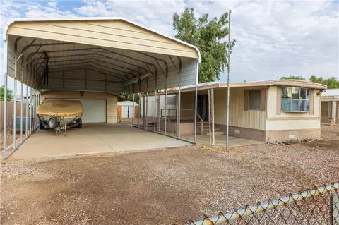 8135 S Evergreen Dr, Mohave Valley, AZ 86440
