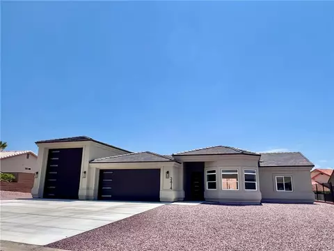 3414 Sharon Rd, Bullhead City, AZ 86429