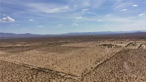 207-23 077 Arroyo Rd, Yucca, AZ 86438 photo 9