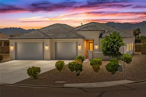 5715 S Cypress Ave, Fort Mohave, AZ 86426
