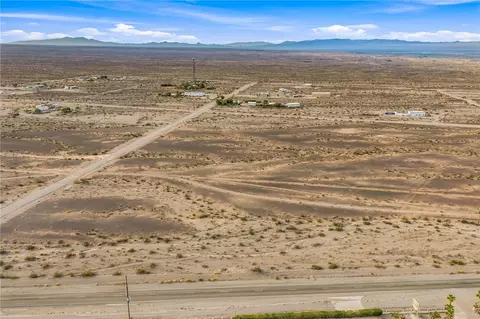 3332 E Boundary Cone Rd, Mohave Valley, AZ 86440