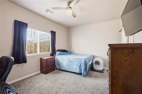 Bedroom - 2980 E Devlin Ave, Kingman, AZ 86409 photo 6 of 8