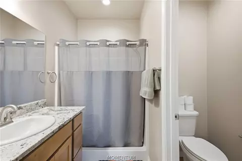 Bath - 2980 E Devlin Ave, Kingman, AZ 86409 photo 5 of 5