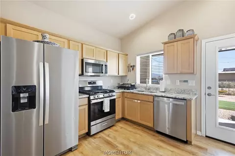 Kitchen - 2980 E Devlin Ave, Kingman, AZ 86409 photo 1 of 3