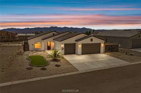 6105 S Greenhorn Dr, Fort Mohave, AZ 86426