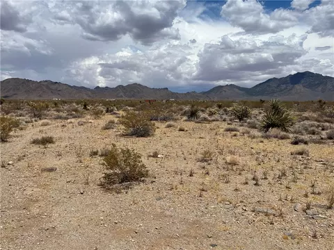 316-14 208 Hopi Dr, Dolan Springs, AZ 86441