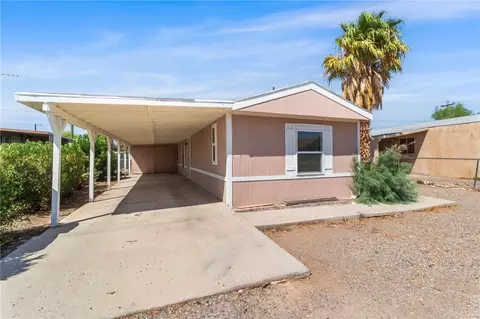 1967 W Riverbend Cir, Bullhead City, AZ 86442