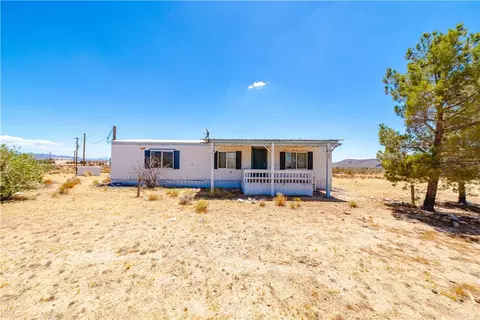 6196 W Albite St, Golden Valley, AZ 86413