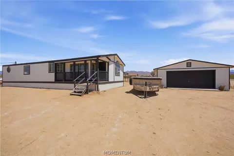 3578 N Santa Maria Rd, Golden Valley, AZ 86413