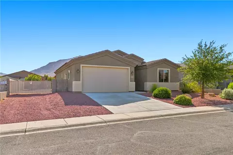 Exterior - 5353 Eagle View Rd, Kingman, AZ 86409 photo 2 of 17