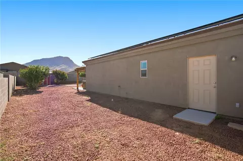 Exterior - 5353 Eagle View Rd, Kingman, AZ 86409 photo 17 of 17