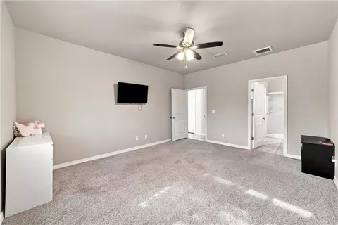 Bedroom - 5353 Eagle View Rd, Kingman, AZ 86409 photo 3 of 6