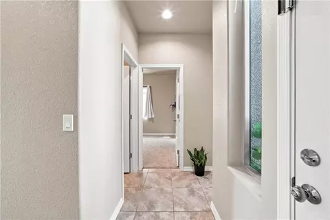 Entry Way - 5353 Eagle View Rd, Kingman, AZ 86409 photo 2 of 3
