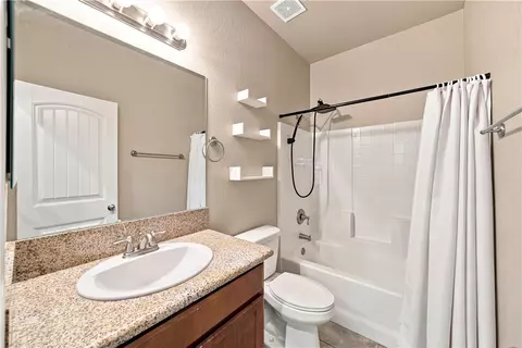 Bath - 5353 Eagle View Rd, Kingman, AZ 86409 photo 4 of 4
