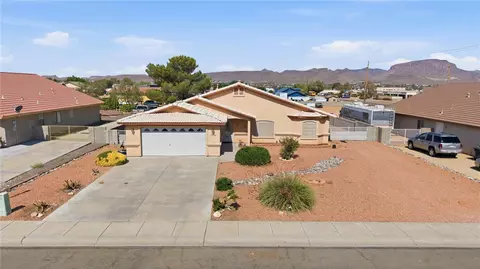 View/Area - 3979 Eagle Rock Rd, Kingman, AZ 86409 photo 1 of 5