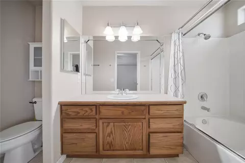 Bath - 3979 Eagle Rock Rd, Kingman, AZ 86409 photo 4 of 4