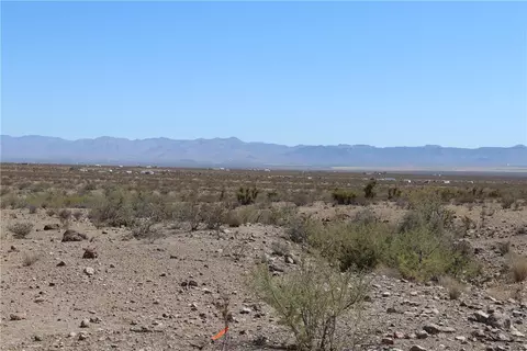 217-10 166 Quartzite, Golden Valley, AZ 86413