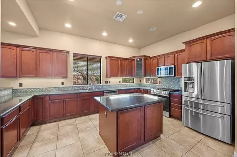 Kitchen - 1539 E Blue Flame St, Kingman, AZ 86409 photo 1 of 6