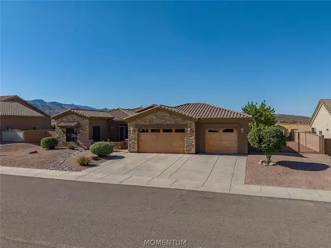 Exterior - 1539 E Blue Flame St, Kingman, AZ 86409 photo 5 of 31